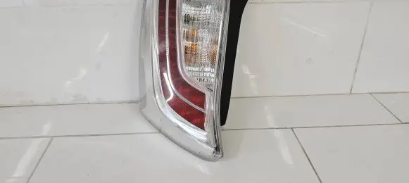 Toyota Prius (XW30) Rear/tail lights W0390