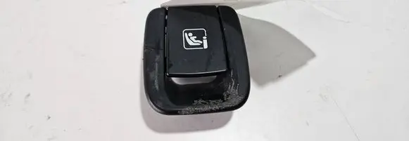 BMW 2 F45 ISOFIX cover 7300179