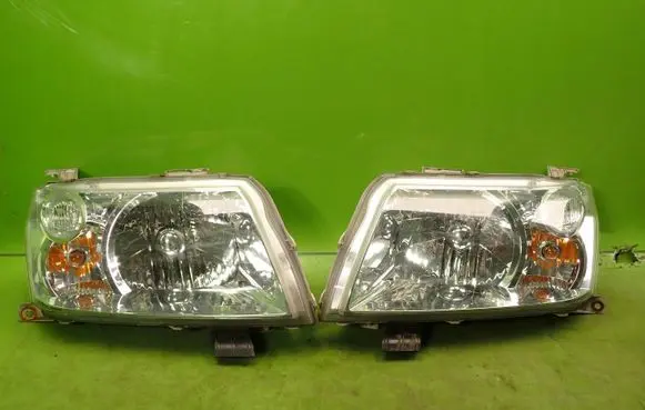 Suzuki Grand Vitara II Headlights/headlamps set 