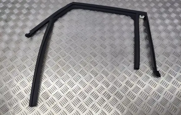 Opel Crossland X Rubber seal rear door window/glass 31042398