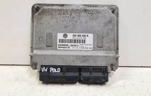Volkswagen Polo IV 9N3 Engine control unit/module 03E906033R 5WP4422402
