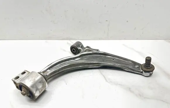 Opel Astra J Front lower control arm/wishbone