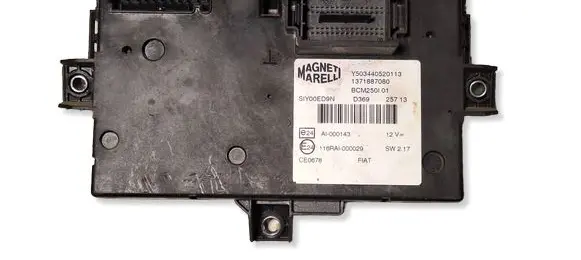 Peugeot Boxer Fuse module Y503440520113 1371887080 BCM250101