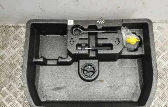 KIA Niro Glove box in trunk 09149G5910
