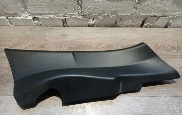 Volvo V40 Other sill/pillar trim element 31102346