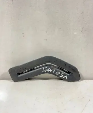 Volvo V50 Seat belt trim 31250174
