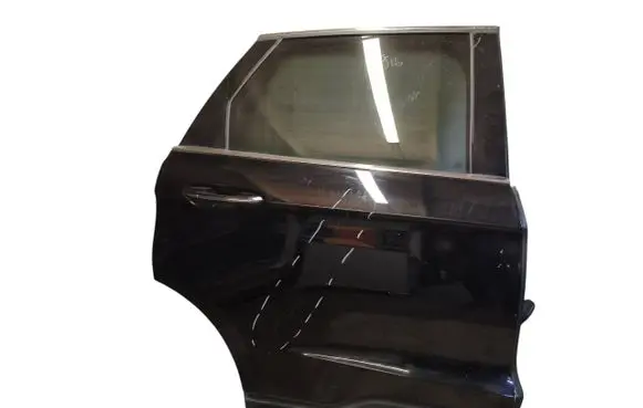 Ford Edge II Rear door