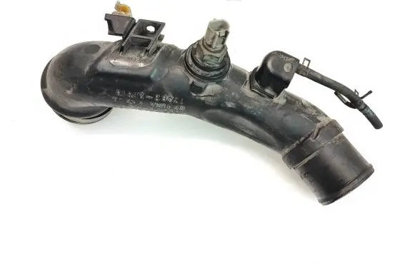Toyota RAV 4 (XA30) Intercooler hose/pipe 1736226010