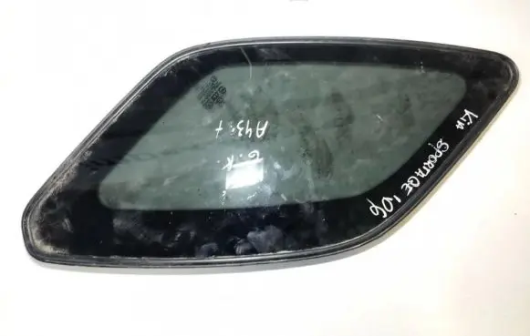 KIA Sportage Rear side window