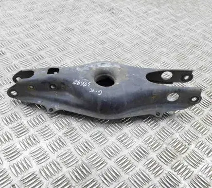Mercedes-Benz E W212 Rear upper control arm/wishbone A2043520402