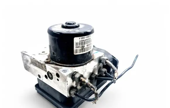 Volvo V70 ABS Pump 30714956 30714952 00401396D0