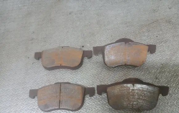 Volvo S80 Brake pads (front) 