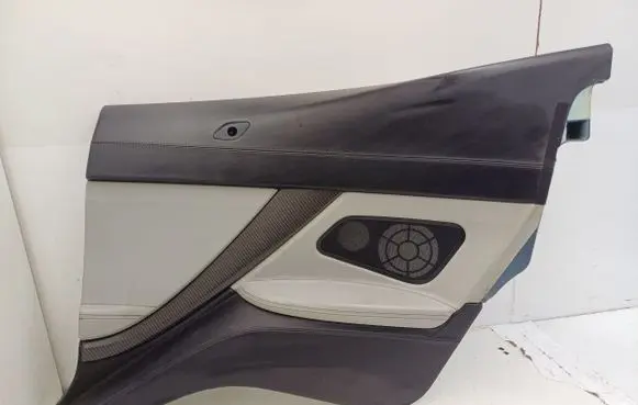 BMW M6 Coupe rear side trim panel 7225302