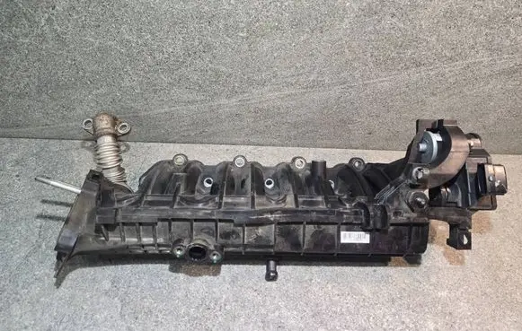 Hyundai i40 Intake manifold 283102A690