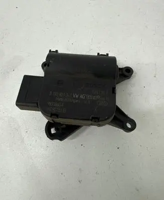 Audi A3 S3 8P Air flap motor/actuator 1K0907511B 0132801341 983386GF