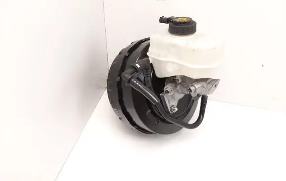 BMW X1 E84 Brake booster 6785646