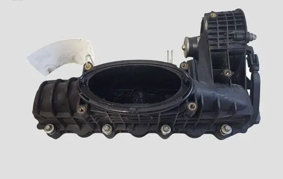 Mercedes-Benz B W246 W242 Intake manifold A6510905737