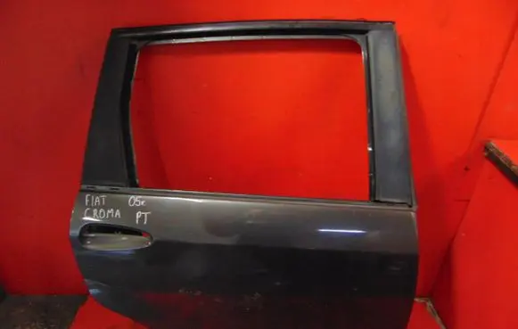 Fiat Croma Rear door
