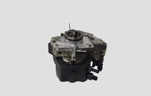 Volvo XC90 Fuel injection high pressure pump 0445010043 8689590