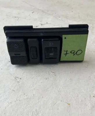 Volkswagen Transporter - Caravelle T4 Headlight level height control switch 701858099