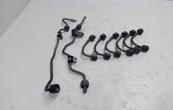 Mercedes-Benz S W221 Fuel injector supply line/pipe 