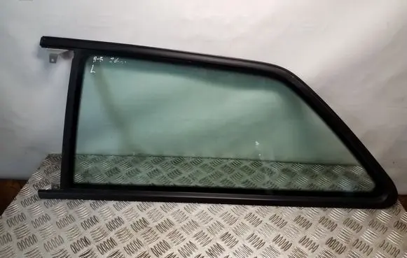 Audi A3 S3 8P Rear side window