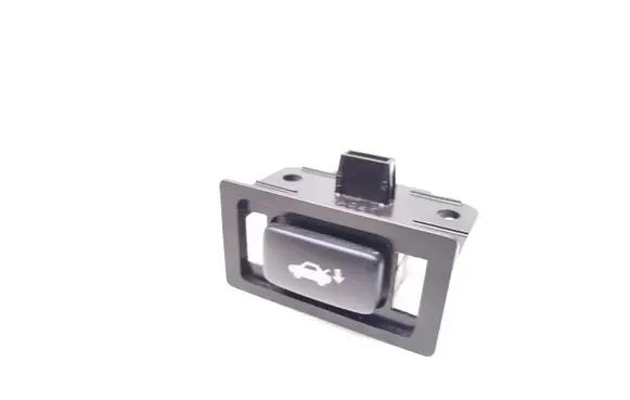 Lexus LS 460 - 600H Tailgate opening switch 15C081