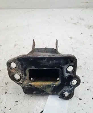 Opel Meriva A Front bumper mounting bracket 93368359