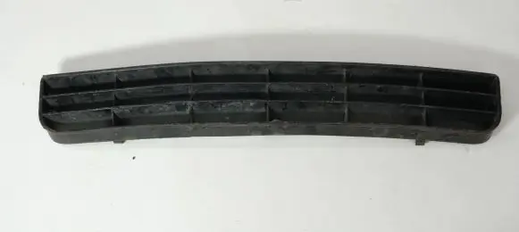 Audi A6 S6 C4 4A Front bumper lower grill 4A0807683A 4A0807683
