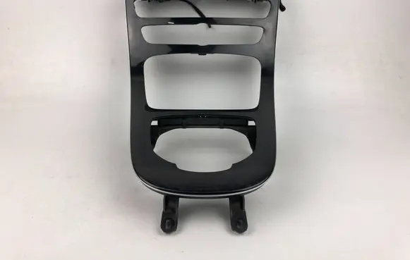 Mercedes-Benz E W213 Radio/GPS head unit trim A2138100815