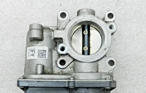 Nissan Qashqai Throttle body valve 161206038R 1612000Q0C