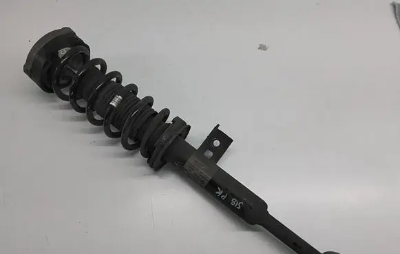BMW 5 F10 F11 Front shock absorber/damper 6863887