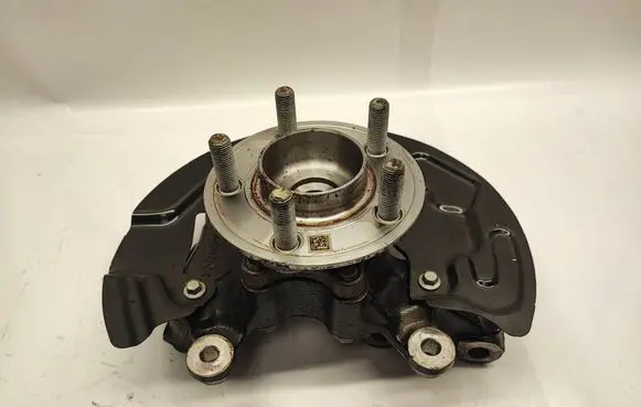Ford Mustang VI Front wheel hub R3C3K171A