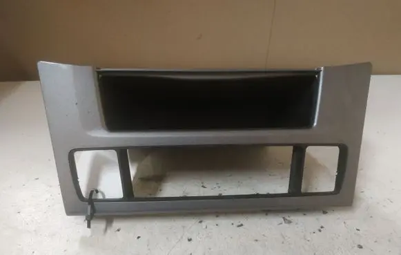 BMW 5 E60 E61 Dashboard storage box/compartment 915602902