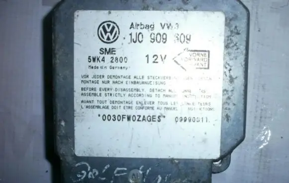 Volkswagen Golf IV Airbag control unit/module 1J0909609 5WK42800