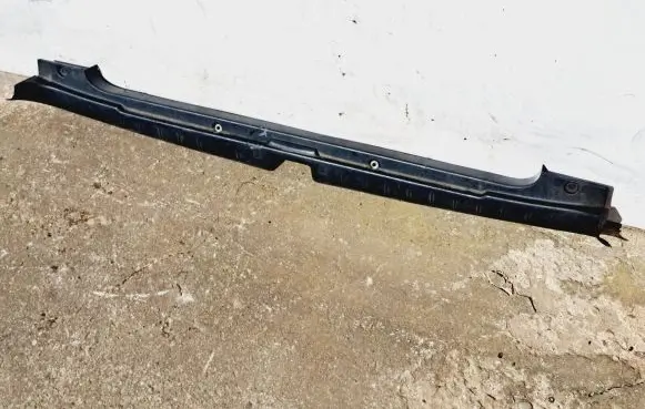 Volvo V70 Trunk/boot sill cover protection