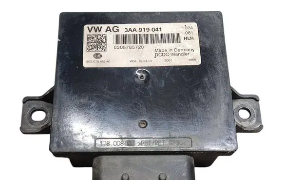 Volkswagen PASSAT B7 Power management control unit 3AA919041 8ES01045240