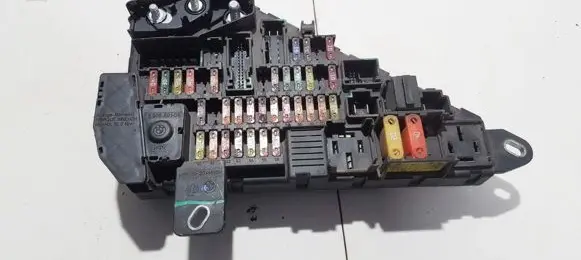 BMW 5 E60 E61 Fuse box set 6906603 6906558-07