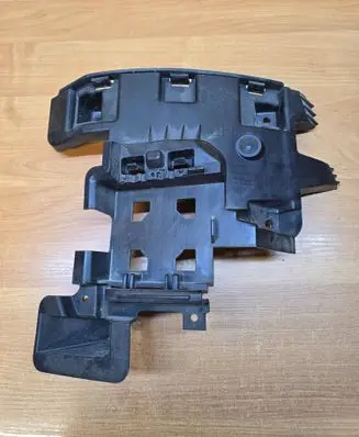 Volvo S60 Rear bumper mounting bracket 31323837