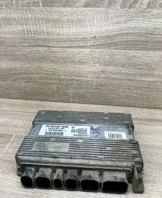 Renault 19 Engine control unit/module HOM7700850084 S101200046