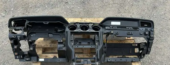 Ford Mustang VI Dashboard 45278630