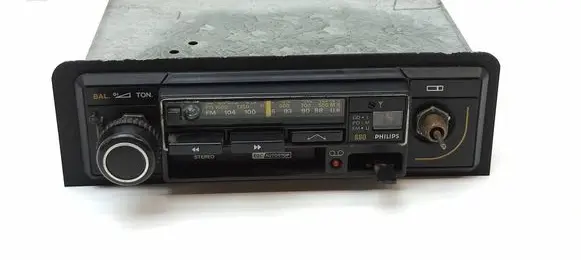 BMW 7 E23 Radio/CD/DVD/GPS head unit W019105 22AC880 22AC88000