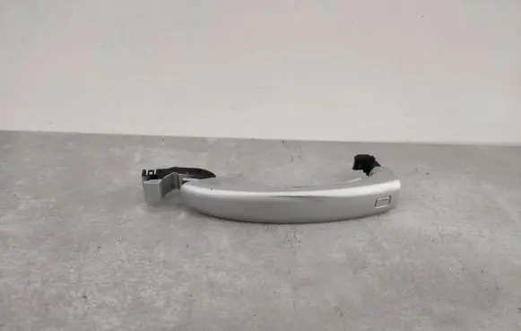 Audi A5 8T 8F Front door exterior handle 8T0837205A