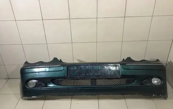 Mercedes-Benz C W203 Front bumper A2038850025