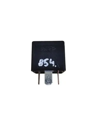 Ford Mondeo Mk III Other relay 5M5T14B192DA