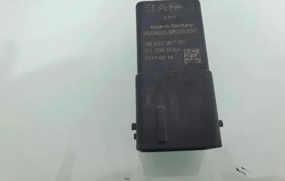 Citroen Berlingo Glow plug pre-heat relay 9803299780 51299058A