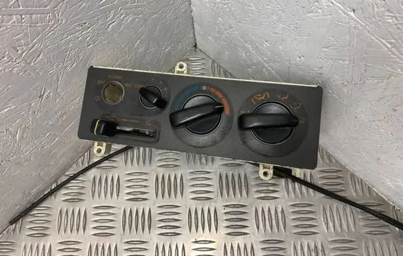 Mitsubishi Pajero Climate control unit