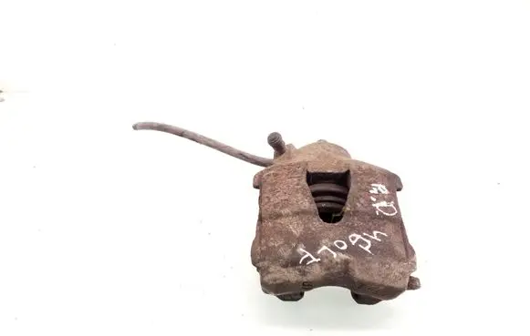 Volkswagen Golf IV Front brake caliper