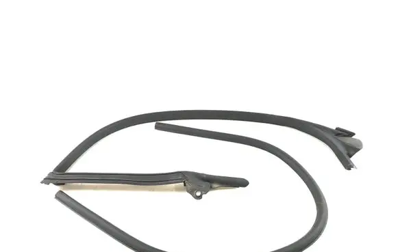 Audi A7 S7 4G Front door rubber seal 4G8831707A 3396R 3627R