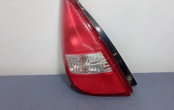 Suzuki Liana Rear/tail lights